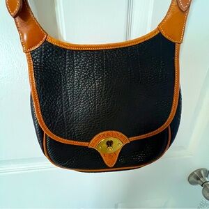 Dooney Bourke vintage crossbody leather